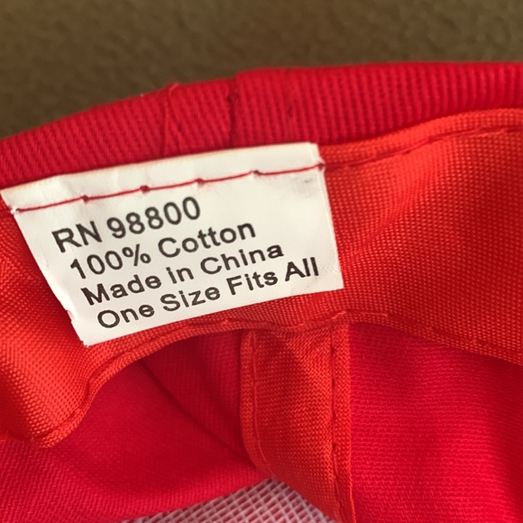 NWOT red USA baseball hat. USA is blue embroidery. One size - Picture 3 of 5